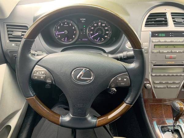 2011 Lexus ES 350 (Just right!) for sale in Ashland, OR – photo 10