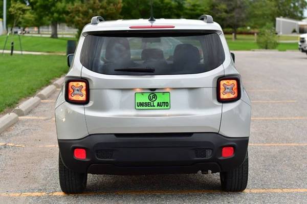 2017 Jeep Renegade Latitude 4x4 4dr SUV 54,693 Miles for sale in Omaha, NE – photo 6