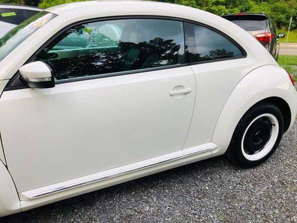 2012 Volkswagen Beetle 2.5L PZEV 2dr Coupe 6A for sale in Seymour, TN – photo 8