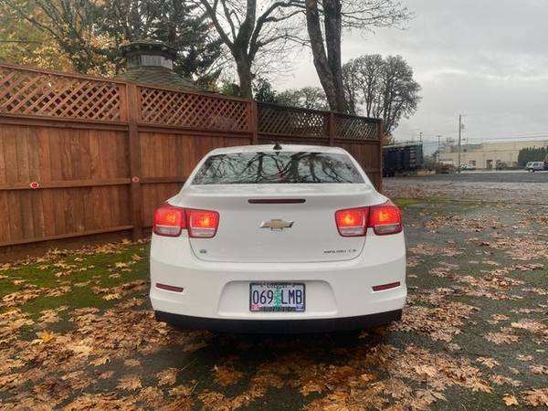 2015 Chevrolet Malibu - - cars & trucks - by dealer - vehicle... for sale in Dallas, OR – photo 3