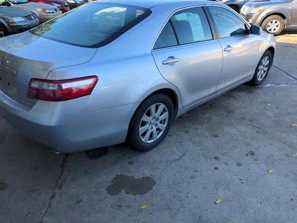 2007 Toyota Camry XLE 4dr Sedan - BAD CREDIT NO CREDIT OKAY! for sale in Mount Clemens, MI – photo 4