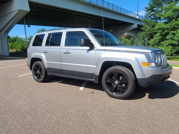 2014 Jeep Patriot High Altitude/latitude - - by dealer for sale in Eau Claire, WI