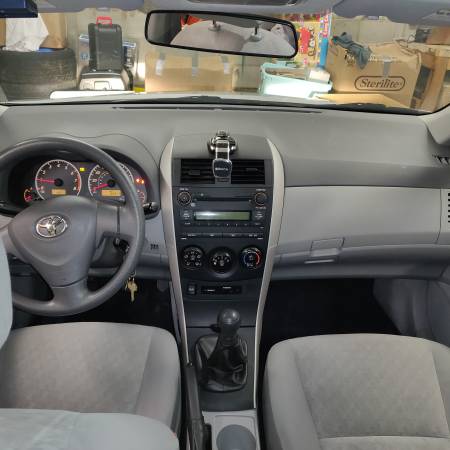 2009 Toyota Corolla Manual - cars & trucks - by owner - vehicle... for sale in Chaska, MN – photo 6
