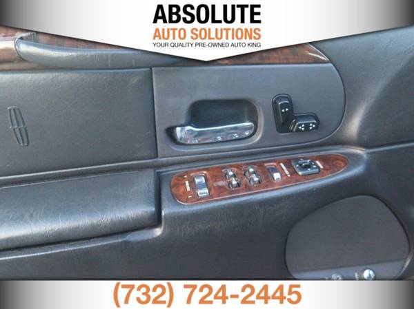 2000 Lincoln Town Car Executive 4dr Sedan - - by for sale in Hamilton, NY – photo 21