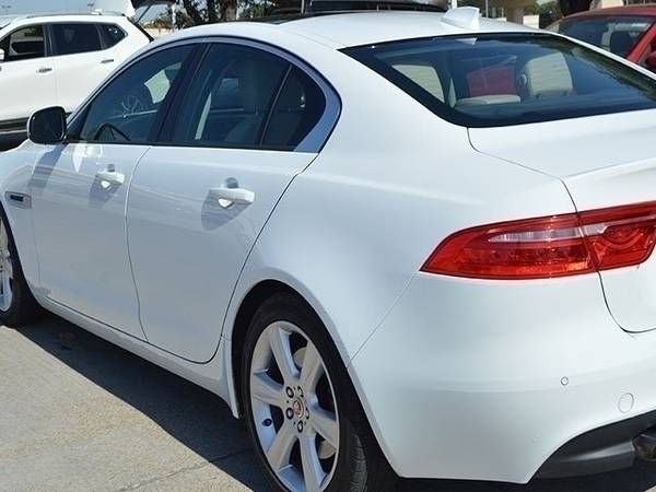 2017 Jaguar XE 25t Premium - - by dealer - vehicle for sale in GRAPEVINE, TX – photo 7