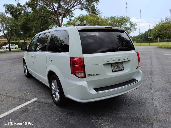 Dodge Grand Caravan Loaded! IN HOUSE FINANCING!! - cars & trucks -... for sale in Hollywood, FL – photo 5