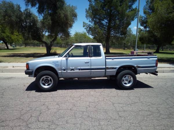 ***REDUCED*** 1984 Nissan 720 4X4 King Cab Truck Deluxe Model for sale in Tucson, AZ – photo 5