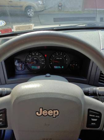 2006 Jeep Grand Cherokee for sale in Ridgewood, NY – photo 14