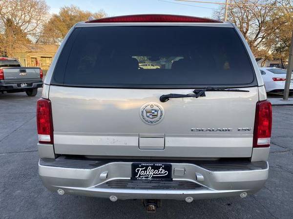 2004 Cadillac Escalade ESV Sport Utility 4D Family Owned! Financing!... for sale in Fremont, NE – photo 6