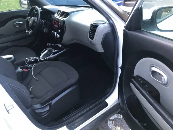 2015 KIA SOUL AWD 4 CYL 50K RUN LIKE NEW VERY CLEAN ONLY - cars &... for sale in Silver Spring, District Of Columbia – photo 13