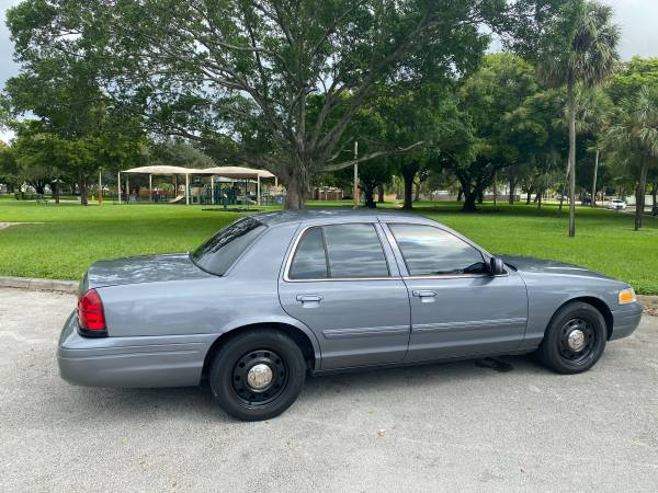 #1 2009 Crown Victoria Police interceptor 4.6 Mustang GT engine... for sale in Hollywood, FL – photo 3