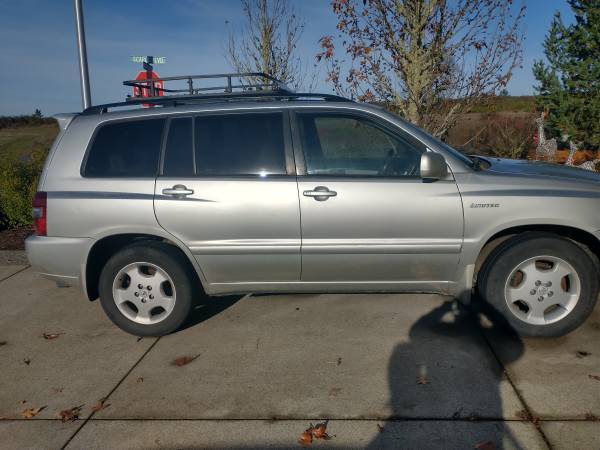 2005 Toyota Highlander 1 owner. This is a diamond - cars & trucks -... for sale in Wilbur, OR