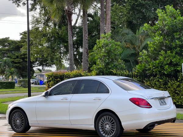 2015 Mercedes Benz c300 - - by dealer - vehicle for sale in Coral Springs, FL – photo 17