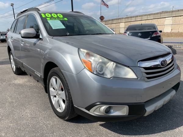 2010 Subaru Outback - cars & trucks - by owner - vehicle automotive... for sale in San Antonio, TX – photo 2
