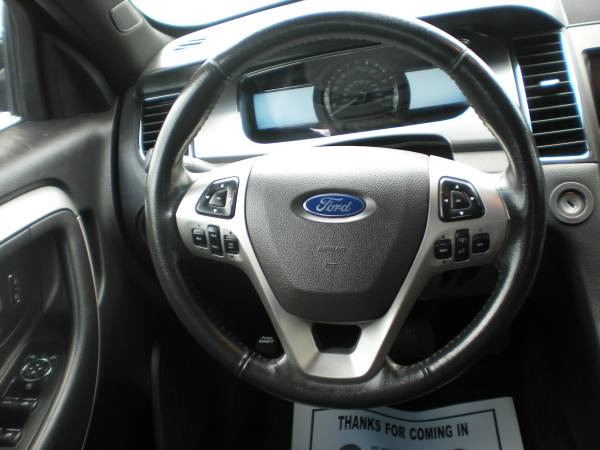 2013 Ford Taurus SEL for sale in Roseville, MI – photo 9