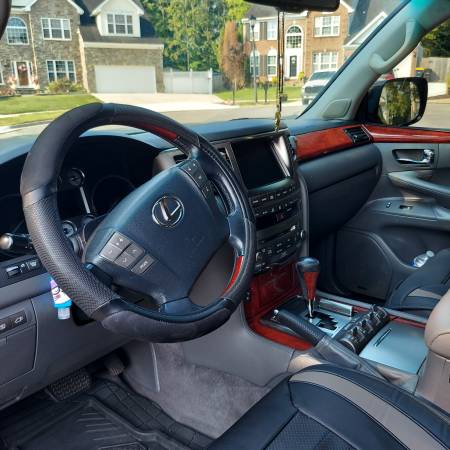 2009 Lexus LX570 for sale for sale in Laurel, District Of Columbia – photo 2