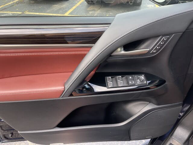 2020 Lexus LX 570 3-Row 4WD for sale in Waukesha, WI – photo 9