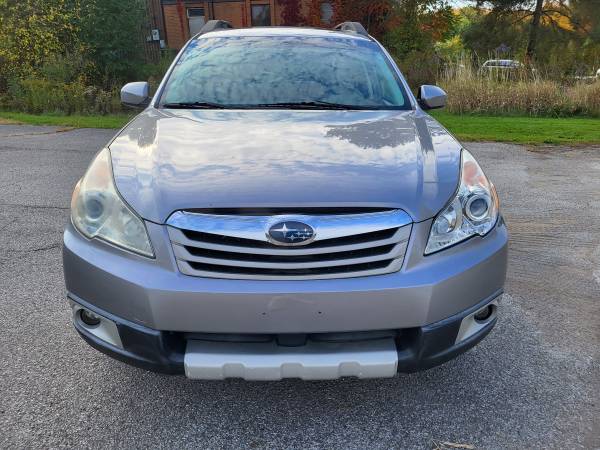 2011 Subaru Outback - - by dealer - vehicle automotive for sale in Austintown, OH – photo 8