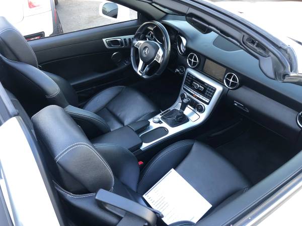 2012 Mercedes Benz SLK 250,CV,AUTO,65K,WHITE,NAVI,BLUET,LODED,CARFAX for sale in Studio City, CA – photo 5