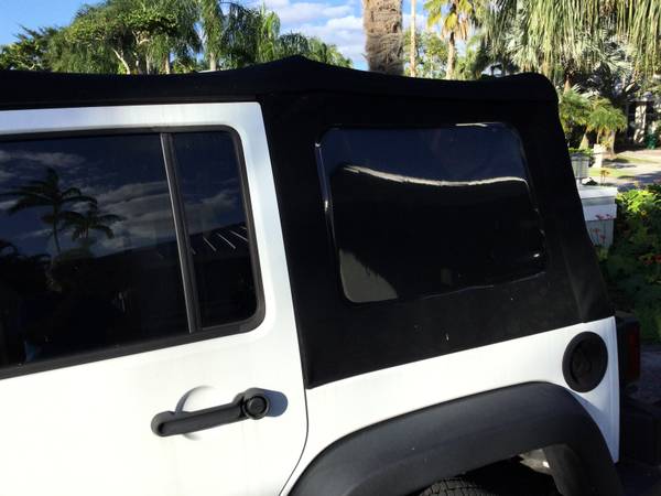 2017 Soft top Jeep Wrangler 9K miles - cars & trucks - by owner -... for sale in Miami, FL – photo 10