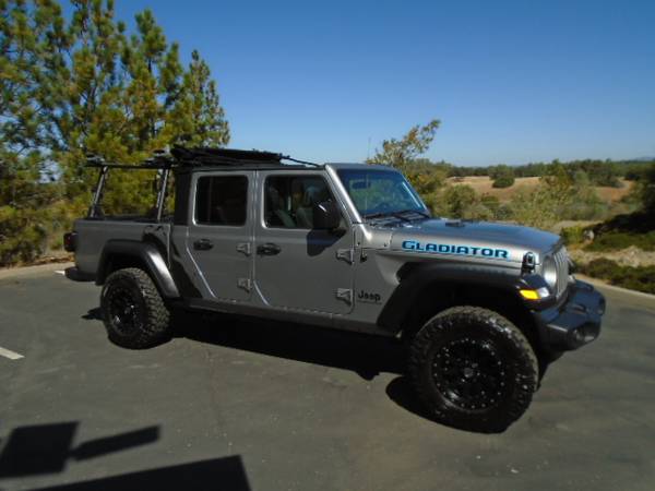 2020 JEEP GLADIATOR 4x4 lift wheels custom warranty for sale in Placerville, CA