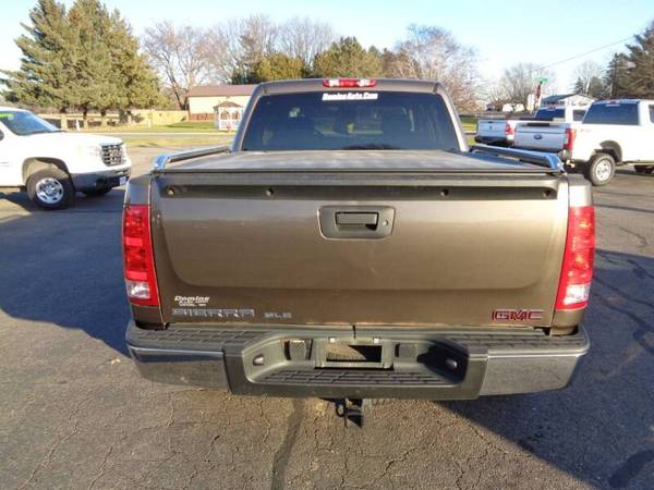 2007 GMC SIERRA 1500 SLE2 GREAT SHAPE 4X4 CREW CLEAN CARFAX - cars &... for sale in Dorchester, WI – photo 15