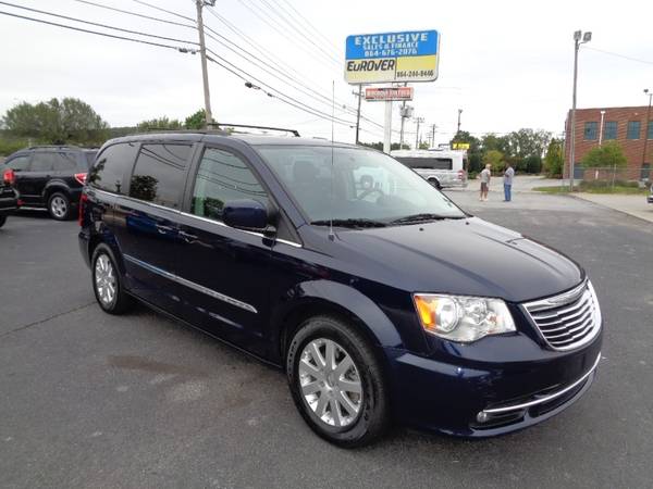 2016 Chrysler Town & Country Touring for sale in Greenville, NC