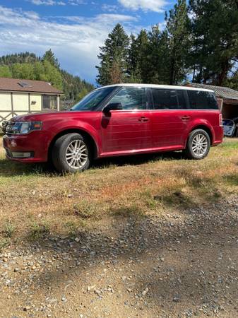 13 Ford Flex station wagon - - by dealer - vehicle for sale in Helena, MT – photo 2