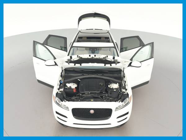 2018 Jag Jaguar FPACE 25t Premium Sport Utility 4D suv White for sale in Montebello, CA – photo 22