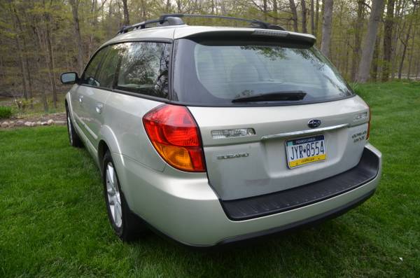 2005 Subaru Outback XT Limited for sale in Erie, PA – photo 18