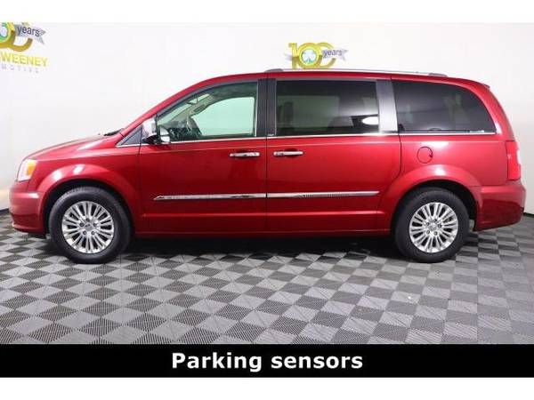 2014 Chrysler Town & Country Limited - mini-van for sale in Cincinnati, OH – photo 4