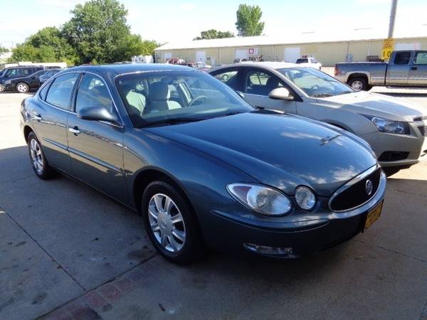 2006 Buick LaCrosse 4dr Sdn CX Good Tires Cold AC! for sale in Marion, IA – photo 11