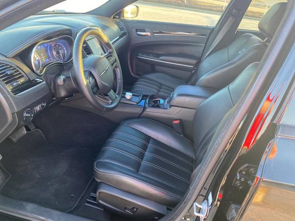 2021 Chrysler 300S 300S - - by dealer - vehicle for sale in Gatesville, TX – photo 10