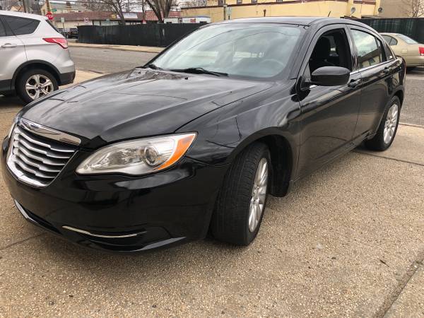 2011 Chrysler 200 LX 67k miles Clean title Paid off No issues for sale in Baldwin, NY – photo 2
