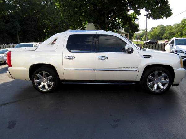 2007 Cadillac Escalade EXT AWD 4dr - 3 DAY SALE! for sale in Merriam, MO – photo 5
