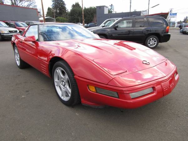 1994 Chevrolet Corvette 2dr Coupe Hatchback RED RUNS GREAT BEST for sale in Milwaukie, OR – photo 5