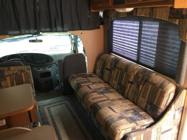 2001 Fourwinds RV - Mint Condition for sale in Basye, VA – photo 13
