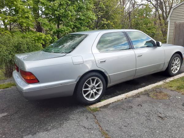 1998 Lexus LS400 for sale in Woburn, MA – photo 3