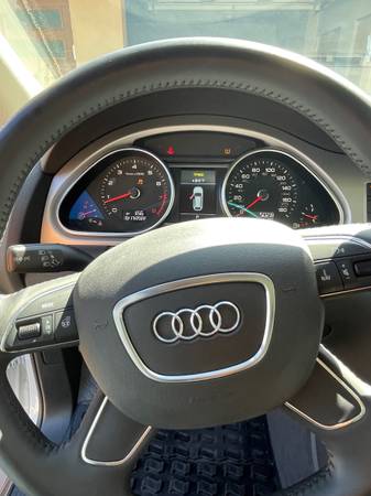 2013 Audi Q7 with 3196 miles! Like new! for sale in Honolulu, HI – photo 8