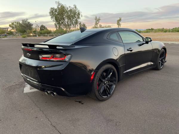 2018 Chevy Camaro 2 SS coupe stick shift for sale in Phoenix, AZ – photo 4