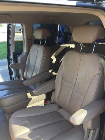 2007 Hyundai Entourage GLS for sale in Holland, OH – photo 10