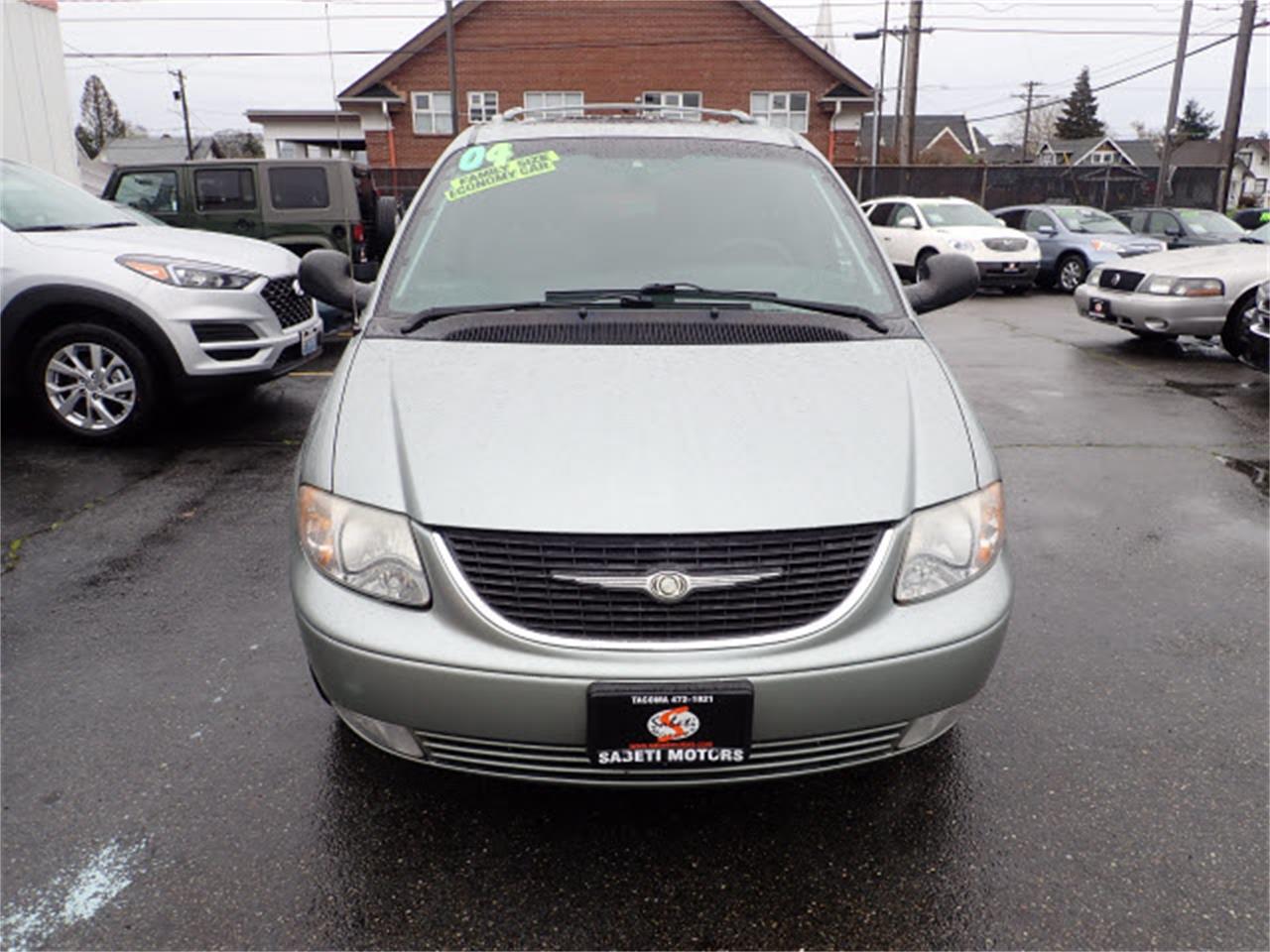 2004 Chrysler Town & Country for sale in Tacoma, WA – photo 6