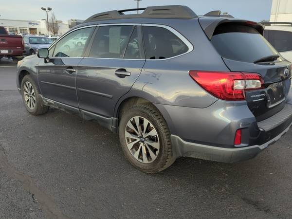 2017 Subaru Outback 2 5i suv Twilight Blue Metallic for sale in Springfield, MO – photo 4