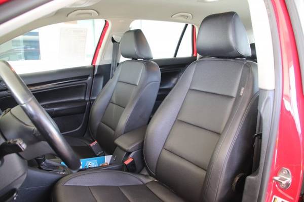 2014 VW Volkswagen Jetta SportWagen 2.0L TDI hatchback Red for sale in Sacramento , CA – photo 13