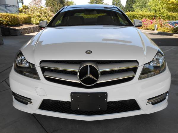 MOST LOADED AND LOWEST MILE MERCEDES C250 COUPE POLAR WHITE MUST SEE for sale in Portland, OR – photo 2
