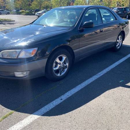 1997 Lexus es 300 - - by dealer - vehicle automotive for sale in Albany or 97321, OR