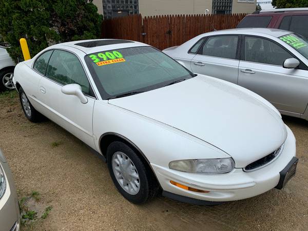 1997 Buick Riviera for sale in Omro, WI – photo 2