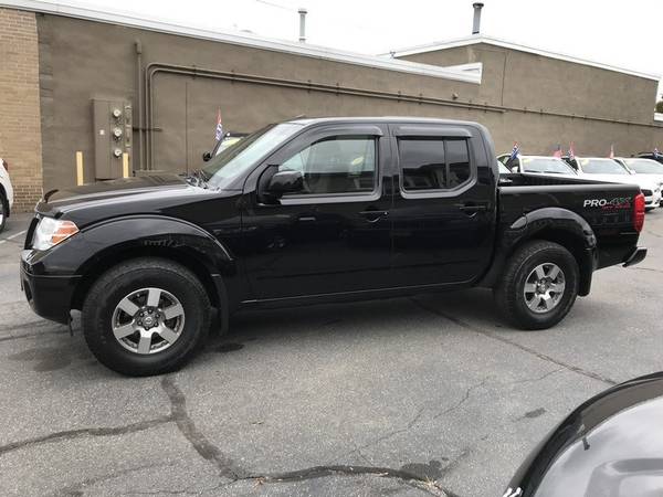 REDUCED!! 2012 NISSAN FRONTIER CREW CAB PRO-4X-western massachusetts for sale in West Springfield, MA – photo 3