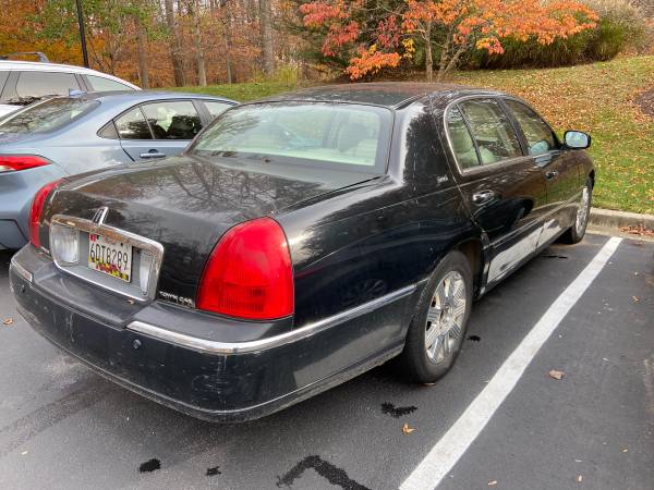Lincoln Town Car 2003 for sale in Potomac, District Of Columbia – photo 3