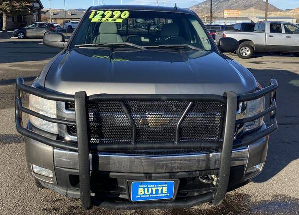 2008 Chevy Silverado LT - cars & trucks - by dealer - vehicle... for sale in Butte, MT – photo 2